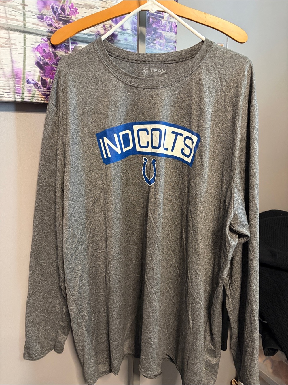 Men’s NFL Team Apparel Indianapolis Colts Gray Tee with Long Sleeves NWOT